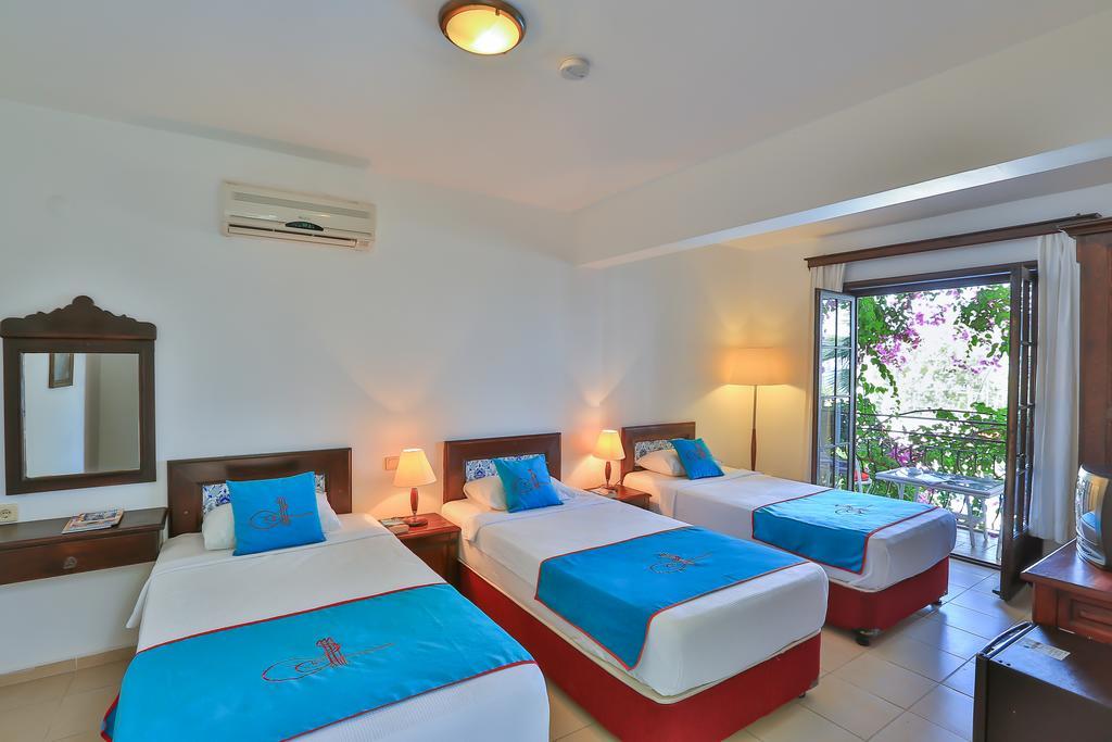 Sunny Garden Nilufer Hotel Тургутрейс Экстерьер фото